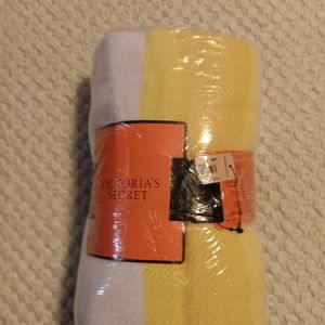 Victoria secret blanket